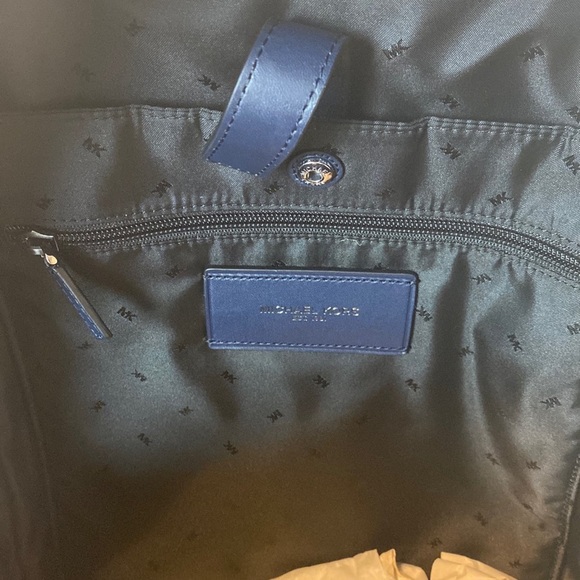 Michael Kors Backpack - Picture 5 of 7